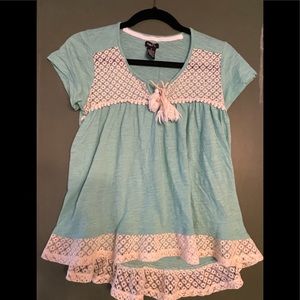Turquoise Rue21 juniors small shirt with tassels